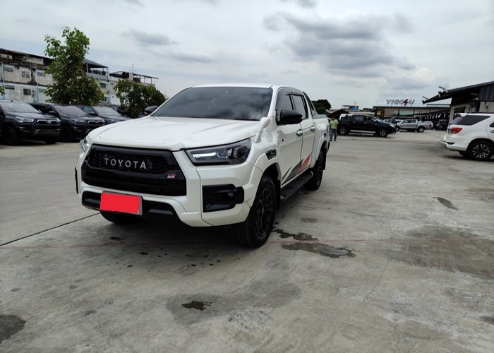 TOYOTA 
                                                            for Sale for Sale
