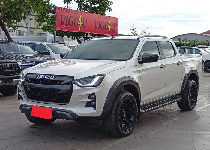 ISUZU
             
                 for Sale for Sale